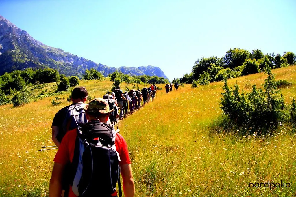 Farm stay Bujtina Polia Villa Theth