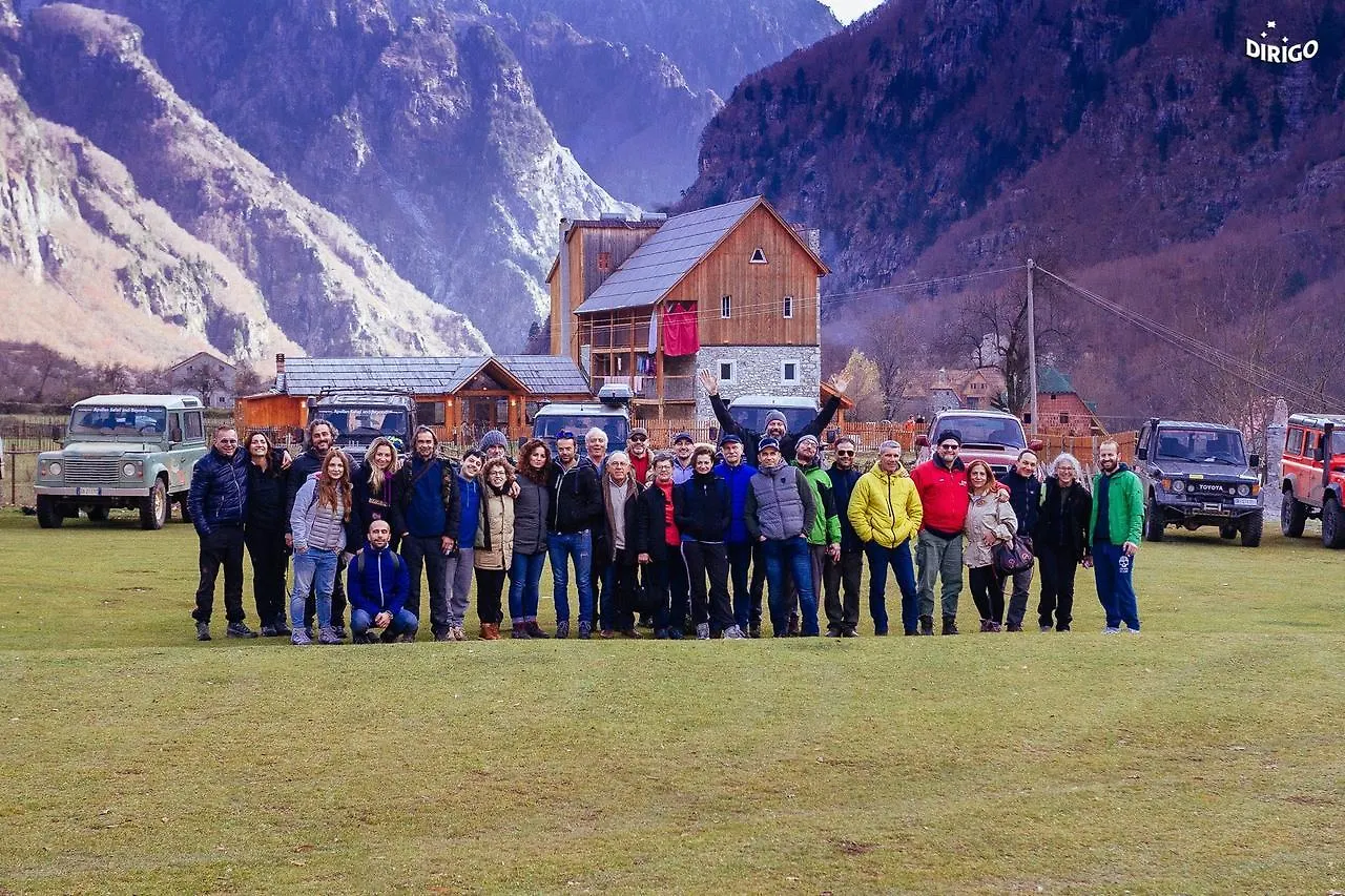 Bujtina Polia Villa Theth