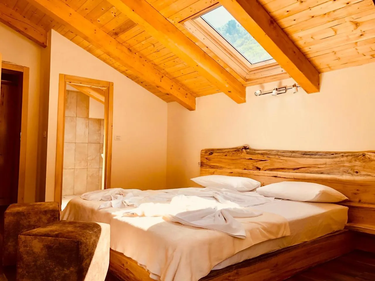 Feriegård Bujtina Polia Villa Theth