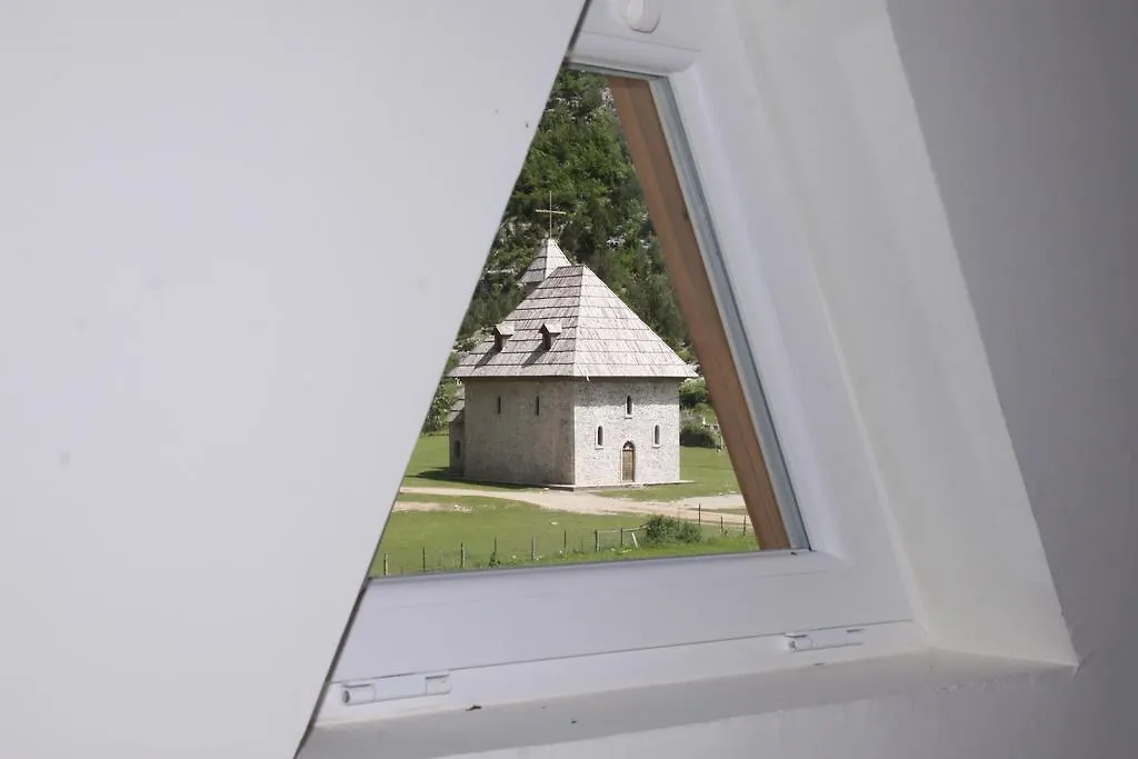 Villa Bujtina Polia Theth