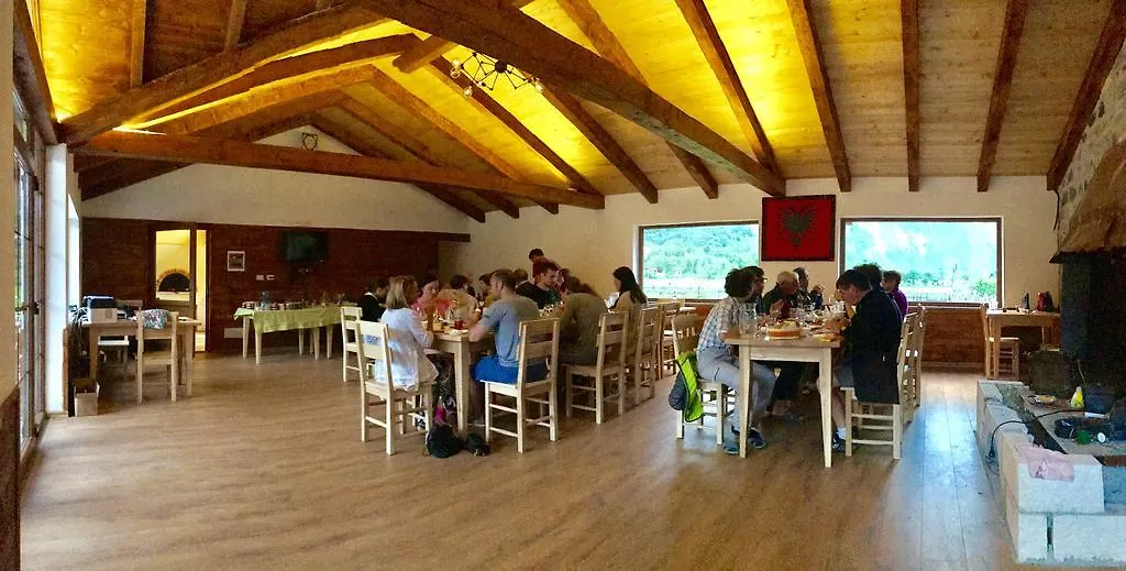 Villa Bujtina Polia Theth 0*,